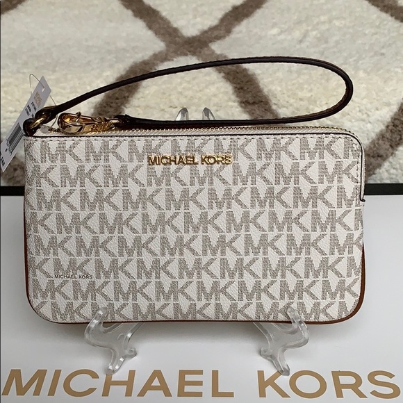 Michael Kors Jet Set Travel Lg Top Zip Wristlet - Picture 1 of 16